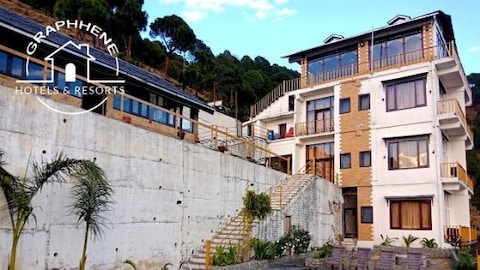 Atithis Resort